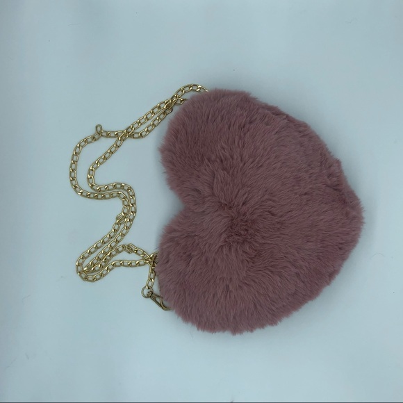 Heart Shaped Love Shape Shoulder Bag! - Picture 7 of 9